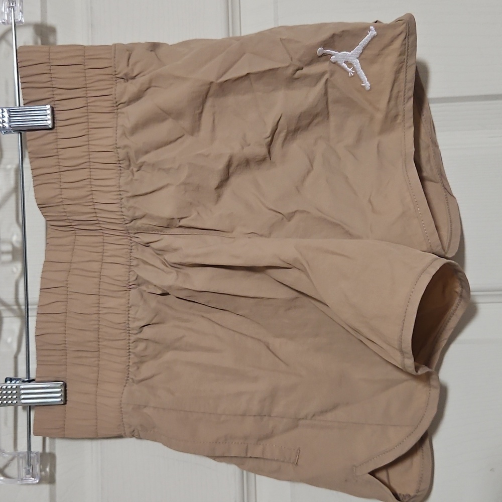 Jordan Girls’ Jumpman High Flying Shorts: LEGEND MD BROWN: NEW WITH TAGS: SZ S